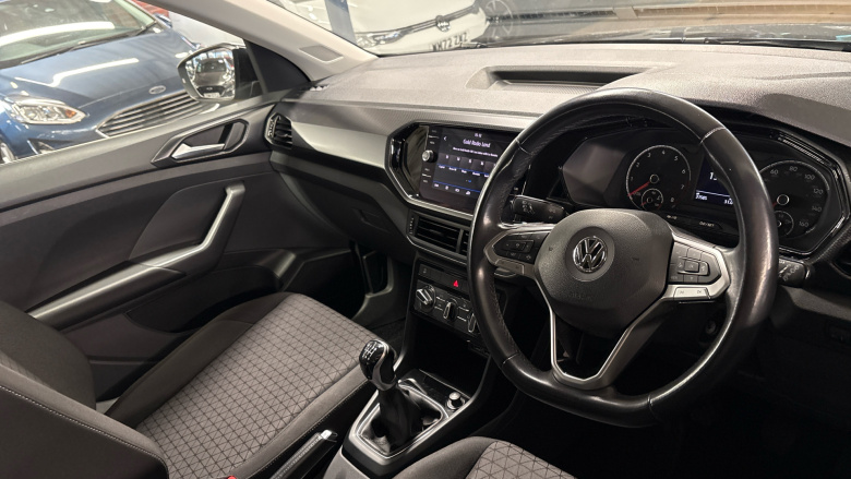 Volkswagen T-Cross 1.0 TSI 115 SE 5dr Petrol Estate